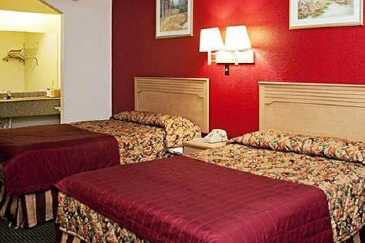 Crystal Inn 249 North Louetta 外观 照片