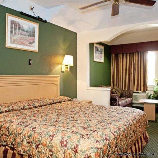 Crystal Inn 249 North Louetta 外观 照片