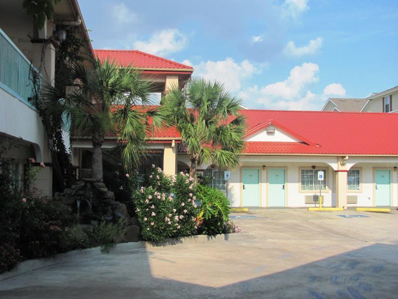 Crystal Inn 249 North Louetta 外观 照片